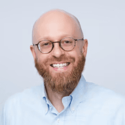 Photo of Dr. Nate Favini